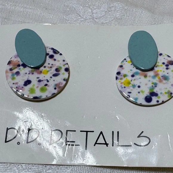 Multicolor Dangle Earrings - Picture 7 of 7